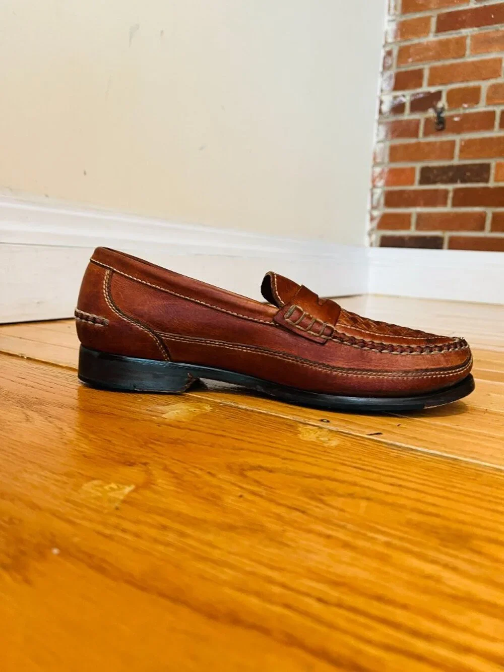 Bostonian Stadium Penny Loafers in brown leather, featuring a woven basket weave
